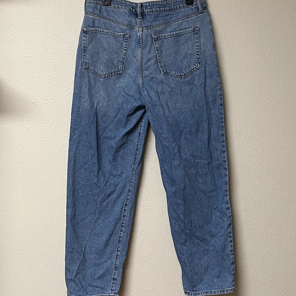Forever21 premium light blue jeans - Picture 4 of 7